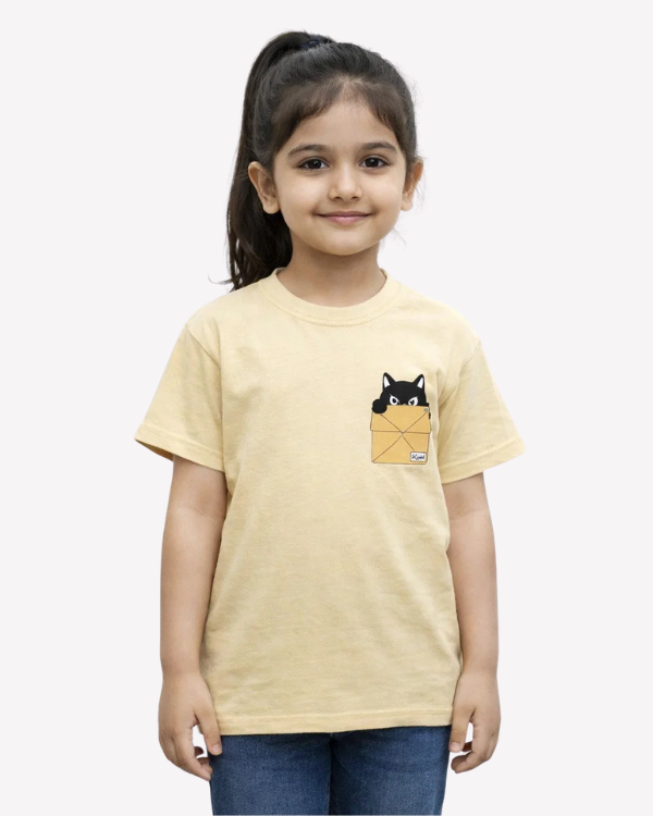 Playful Cat Graphic T-shirt
