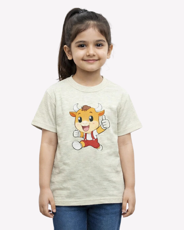 Cheerful Graphic T-shirt