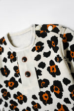 Load image into Gallery viewer, Cheeta Romper Set
